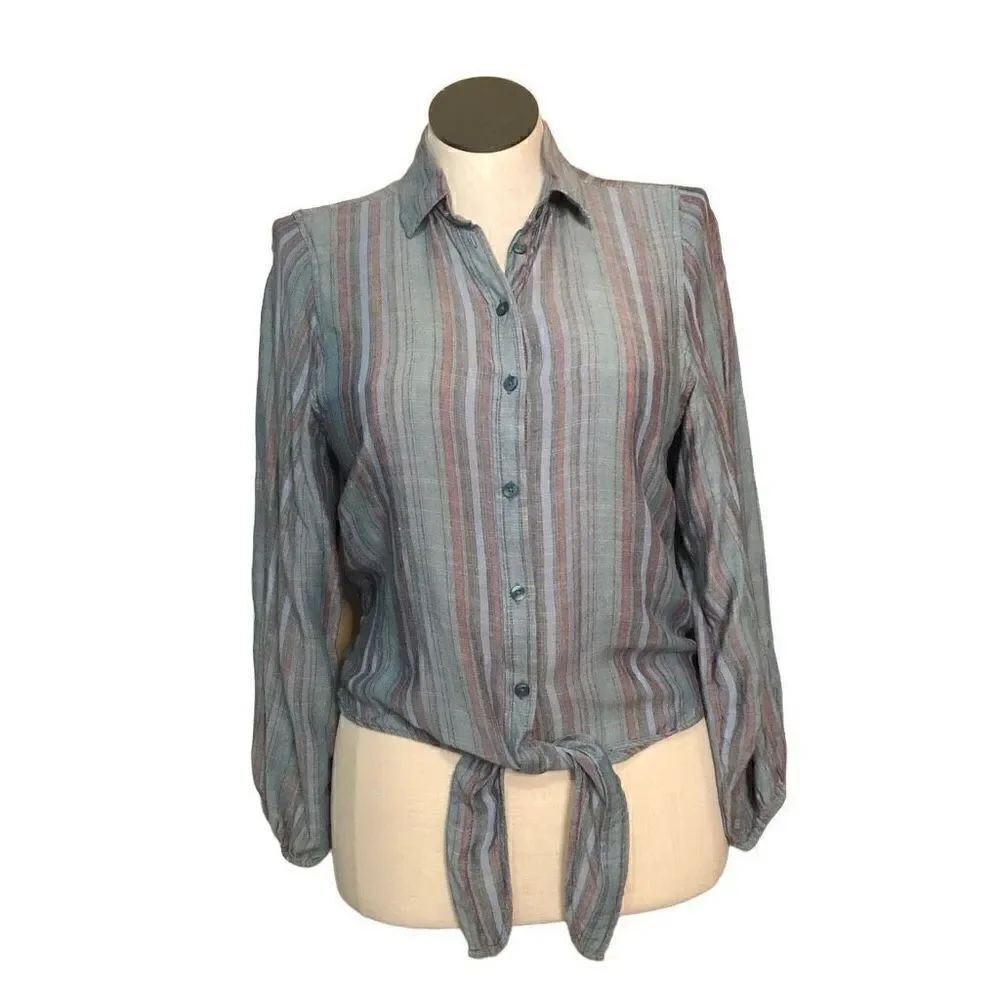 American Eagle Women’s Lightweight Striped Button Down Blouse Size XS
